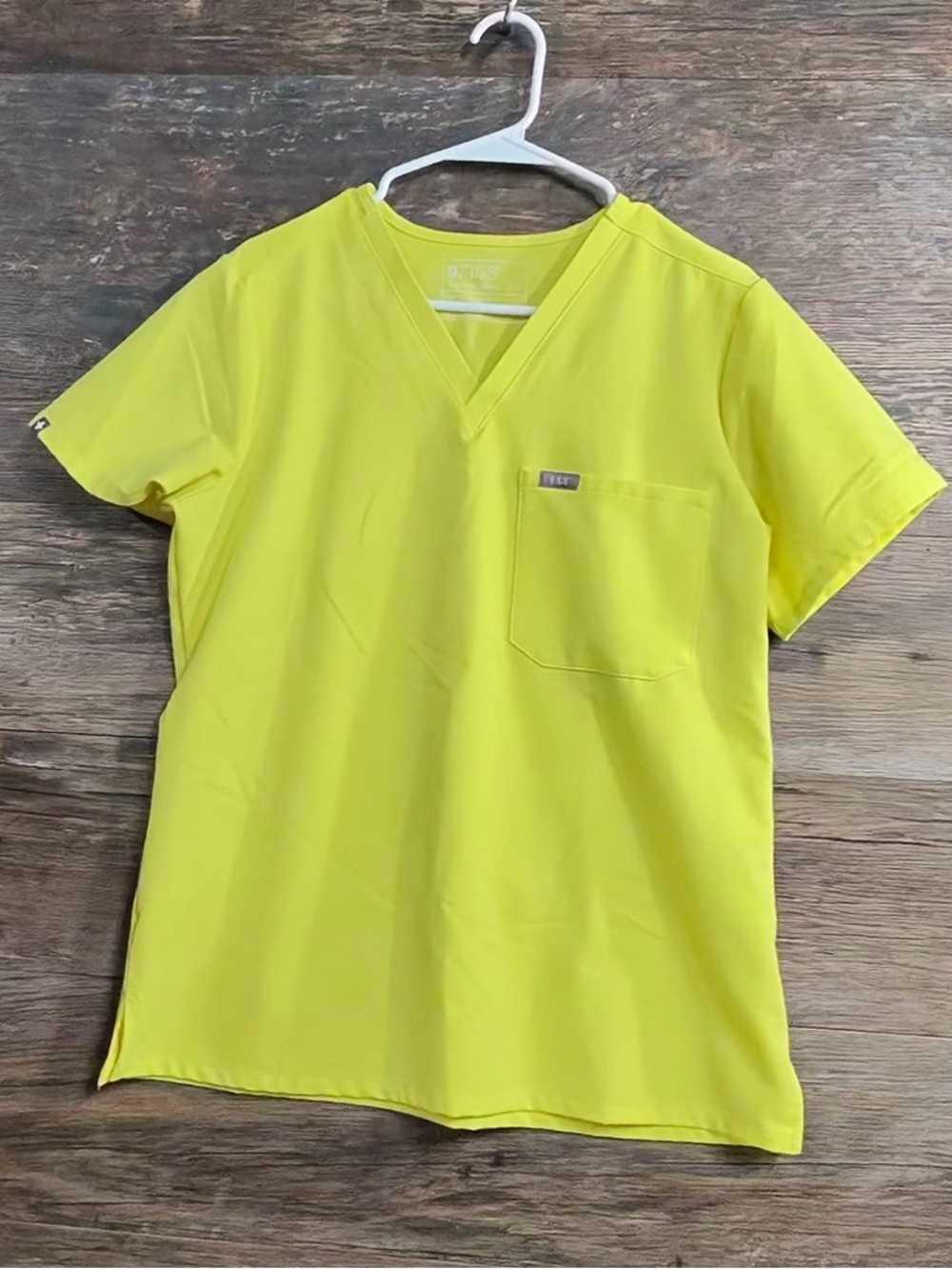 FIGS Short Sleeve Catarina V-Neck Scrub Top in Yellow